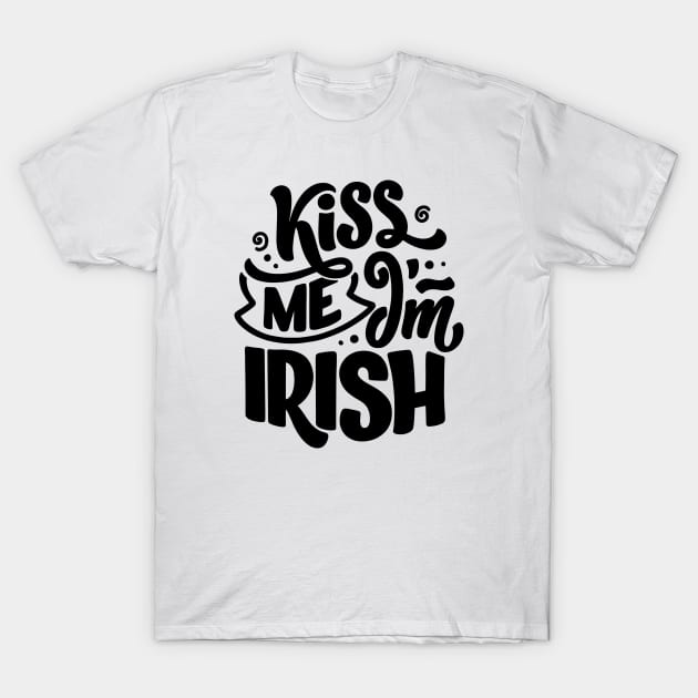 kiss me T-Shirt by Comodo Studios